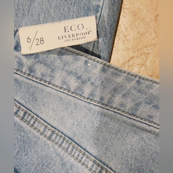 Liverpool Jeans  Hannah High Rise Flare Twist Seam- Frankfurt size 6/28 - Picture 10 of 13